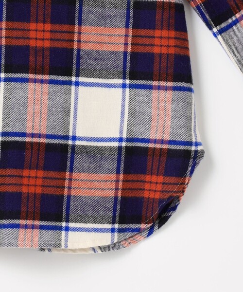 J.PRESS(ジェイプレス)の「コットン起毛タータンチェック ショート丈 シャツ ブラウス(シャツ/ブラウス・レディース・ネイビー系3/アイボリー系3/ブラック系3・T13/T15)」の18枚目の写真