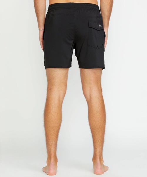 VOLCOM（ボルコム）の「【VOLCOM/ボルコム】Lido Solid Trunks/ウエストゴムストレッチワンポイントサーフトランクス・ボードショーツ・バギーショーツ(水着)（水着・メンズ・ブラック/レッド系その他/イエロー系その他・SMALL/MEDIUM/LARGE）」の8枚目の写真