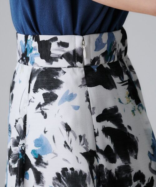 シアー/後ろウエストゴム/花柄】ペイントフラワースカート