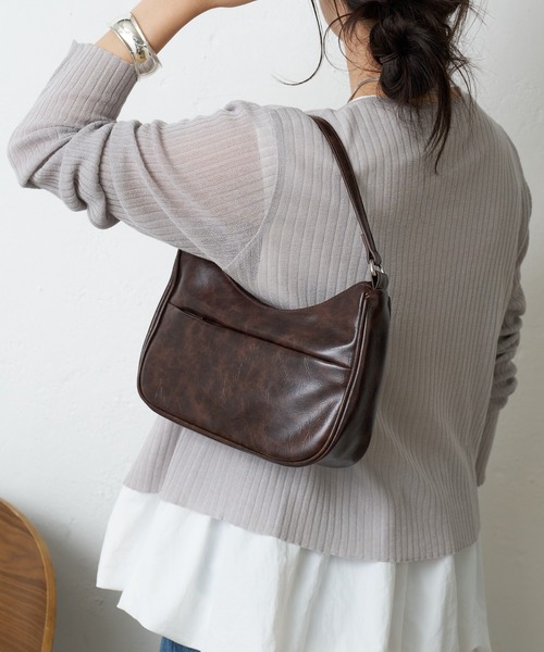 COLONY 2139（コロニートゥーワンスリーナイン）の「ヴィンテージ合皮ワンハンドルバッグ（ハンドバッグ・レディース・レッド/ブラウン/ブラック・FREE）」の13枚目の写真