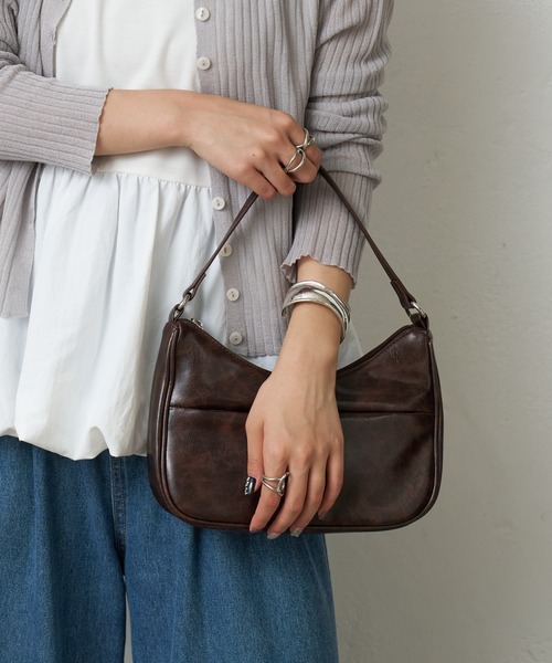 COLONY 2139（コロニートゥーワンスリーナイン）の「ヴィンテージ合皮ワンハンドルバッグ（ハンドバッグ・レディース・レッド/ブラウン/ブラック・FREE）」の12枚目の写真