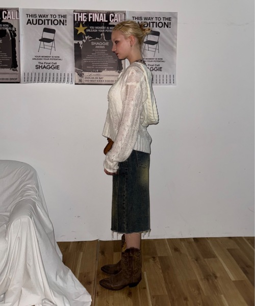 SHAGGIE（シャギー）の「レースアップフーディールーズニット（ニット/セーター・レディース・レッド/ホワイト/ブラック・FREE）」の22枚目の写真