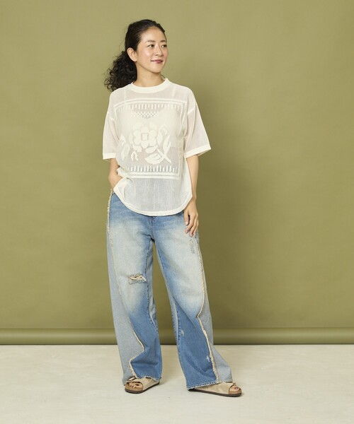 Freada（フリーダ）の「Freada/フリーダ メッシュ フラワー Tシャツ（Tシャツ/カットソー・レディース・オレンジ/ブラック/オフホワイト・ﾌﾘ-）」の5枚目の写真