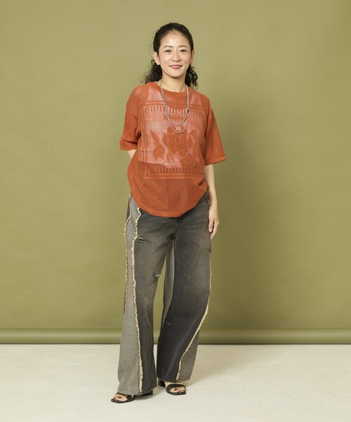 Freada（フリーダ）の「Freada/フリーダ メッシュ フラワー Tシャツ（Tシャツ/カットソー・レディース・オレンジ/ブラック/オフホワイト・ﾌﾘ-）」の21枚目の写真