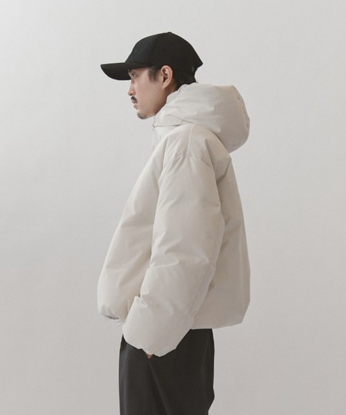 Lui's（ルイス）の「フードダウンブルゾン（ダウンジャケット/コート・メンズ・ブラック/ホワイト・S/M）」の11枚目の写真