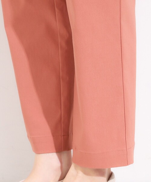 SHOO・LA・RUE（シューラルー）の「【洗える/S-LL/美脚シルエット】ハイパーストレッチ テーパードパンツ（その他パンツ・レディース・オレンジ/ベージュ/ブラック/カーキ・04/01/02/03）」の15枚目の写真