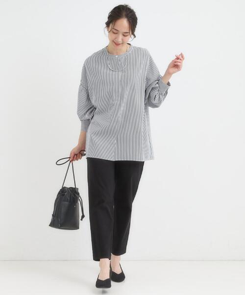 SHOO・LA・RUE（シューラルー）の「【洗える/S-LL/美脚シルエット】ハイパーストレッチ テーパードパンツ（その他パンツ・レディース・オレンジ/ベージュ/ブラック/カーキ・04/01/02/03）」の13枚目の写真