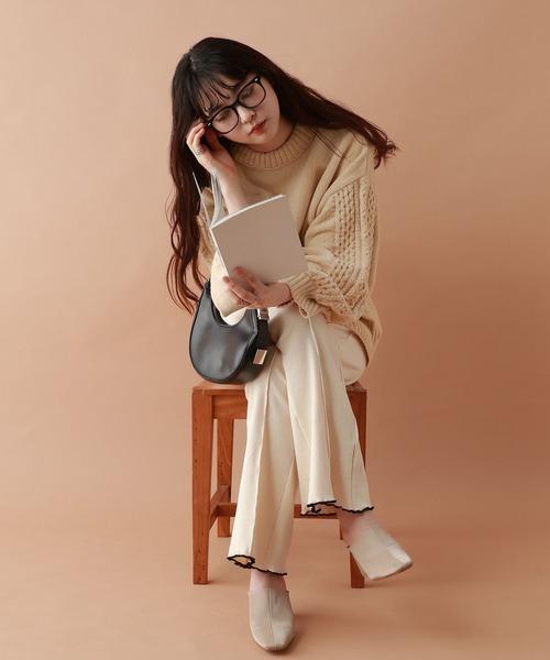 RAGEBLUE（レイジブルー）の「ボリュームスリーブ/袖デザインBIGモールニット（Tシャツ/カットソー・レディース・ブラウン/ブラック/ブルー/オフホワイト/レッド/ピンク・FREE）」の9枚目の写真