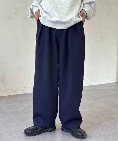 CPCM(シーピーシーエム)の「テックウールスラックス(その他パンツ・レディース・ブラック/ネイビー/グレー・SMALL/MEDIUM/LARGE)」の1枚目の写真