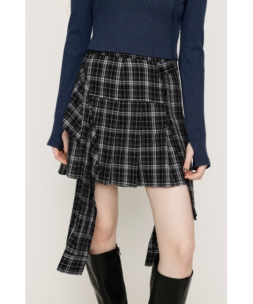 SLY(スライ)の「REMAKE LIKE CHECK S/SK リメイクライク チェック ショートスカート 秋服(スカート・レディース・ブラック系その他2/ピンク系その他・0/1)」の6枚目の写真