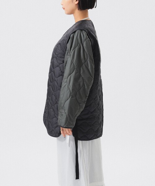 BEAMS BOY（ビームスボーイ）の「クレイジー デタッチ スリーブ ライナー（ブルゾン・レディース・ブラック/オリーブ・1/2）」の8枚目の写真