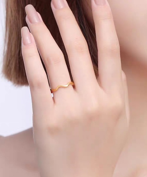 ONEP STAR（ワンピスター）の「ウェーブリング（リング・レディース・ゴールド/ピンクゴールド/シルバー・7号/9号/13号/15号/18号/22号）」の8枚目の写真