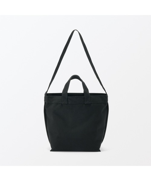 無印良品（ムジルシリョウヒン）の「帆布　２ＷＡＹ　トートバッグ（トートバッグ・レディース・カーキ系/キナリ/ブラック・FREE）」の4枚目の写真