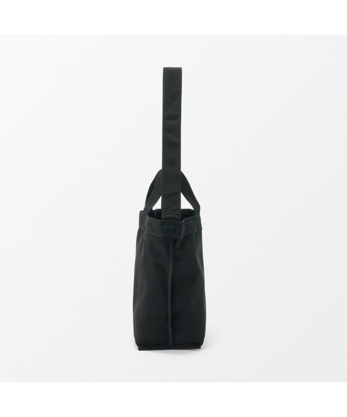 無印良品（ムジルシリョウヒン）の「帆布　２ＷＡＹ　トートバッグ（トートバッグ・レディース・カーキ系/キナリ/ブラック・FREE）」の7枚目の写真