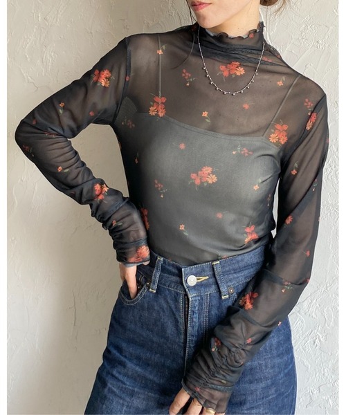 She's Closet(シーズクローゼット)の「ハイネック長袖シャーリング花柄シアートップス(Tシャツ/カットソー・レディース・チャコールグレー/アイボリー/ブラック・FREE)」の19枚目の写真