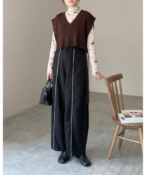 She's Closet（シーズクローゼット）の「ハイネック長袖シャーリング花