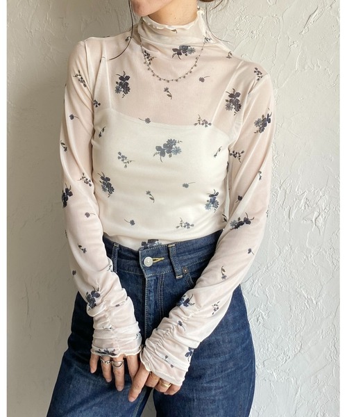 She's Closet(シーズクローゼット)の「ハイネック長袖シャーリング花柄シアートップス(Tシャツ/カットソー・レディース・チャコールグレー/アイボリー/ブラック・FREE)」の10枚目の写真