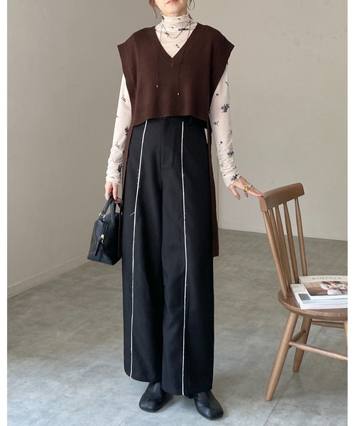 She's Closet(シーズクローゼット)の「ハイネック長袖シャーリング花柄シアートップス(Tシャツ/カットソー・レディース・チャコールグレー/アイボリー/ブラック・FREE)」の12枚目の写真