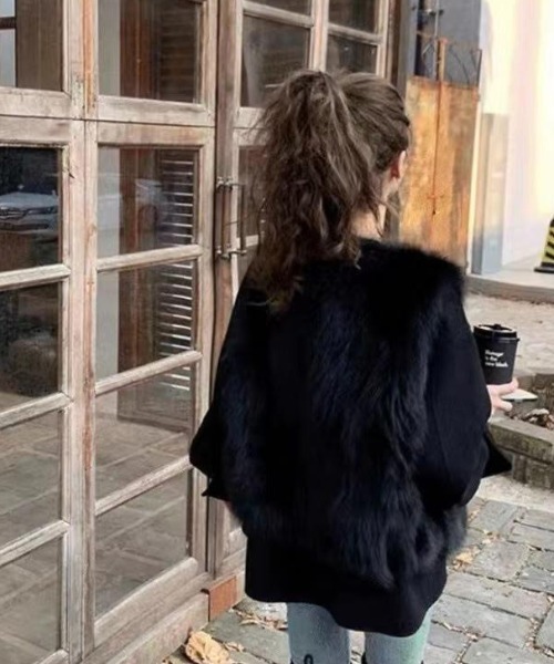 cammie(キャミー)の「フェイクファージレ(ベスト・レディース・ブラック/ベージュ・L/M)」の12枚目の写真