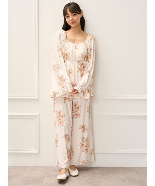 gelato pique（ジェラートピケ）の「【MUCHA】リリー柄カップインプル