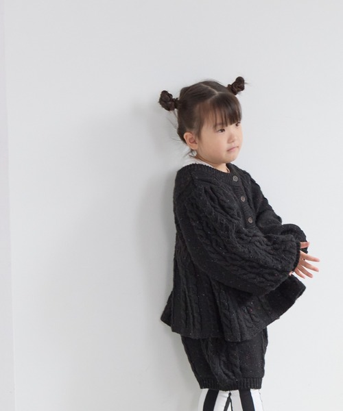 LOWRYS FARM(ローリーズファーム)の「2WAYケーブルニット 591786(ニット/セーター・キッズ・ベージュ/ブラック/グレー・110cm/120cm/130cm/140cm/150cm)」の2枚目の写真