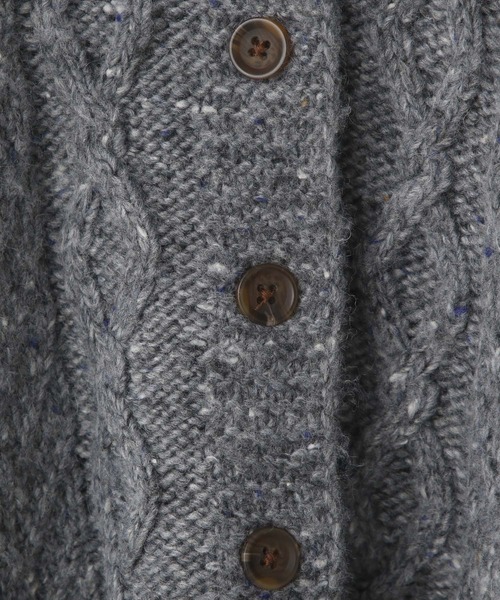 LOWRYS FARM(ローリーズファーム)の「2WAYケーブルニット 591786(ニット/セーター・キッズ・ベージュ/ブラック/グレー・110cm/120cm/130cm/140cm/150cm)」の9枚目の写真