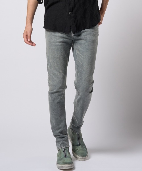 wjk（ダヴルジェイケイ）の「mp14239- slim banana denim バナナデニム