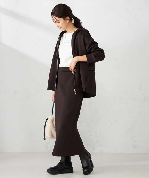 a.v.v(アーヴェヴェ)の「バックフレアダンボールパーカー(パーカー・レディース・チャコールグレー/ブラウン/グレー系その他・40/38/42/36)」の11枚目の写真