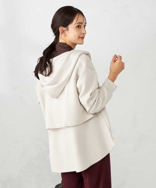 a.v.v(アーヴェヴェ)の「バックフレアダンボールパーカー(パーカー・レディース・チャコールグレー/ブラウン/グレー系その他・40/38/42/36)」の9枚目の写真