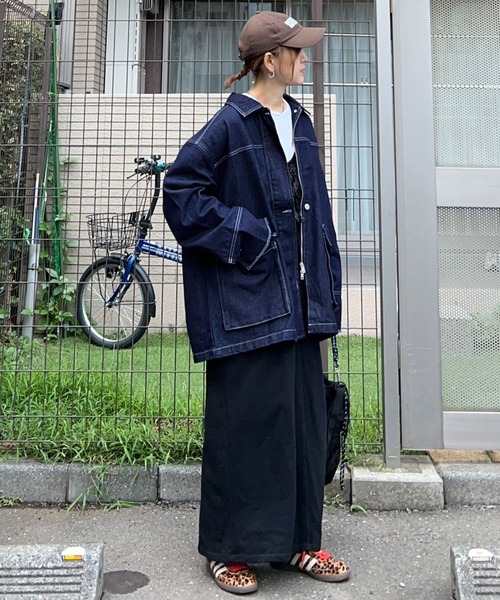 notch.（ノッチ）の「【 notch. by KR 】デニムカバーオールジャケット（動画あり）（デニムジャケット・レディース・ブラック/ネイビー/ブルー・M）」の7枚目の写真