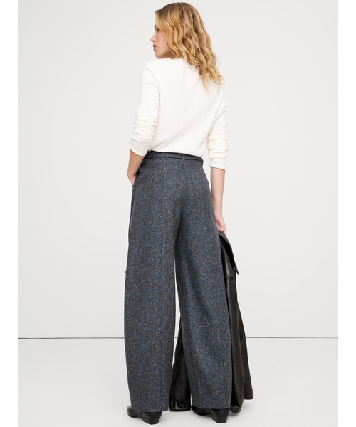 Banana Republic（バナナリパブリック）の「ウルトラ ハイライズ リラックス バレル ドネガル パンツ（その他パンツ・レディース・グレー/ネイビー・0/8/2/4/6）」の5枚目の写真