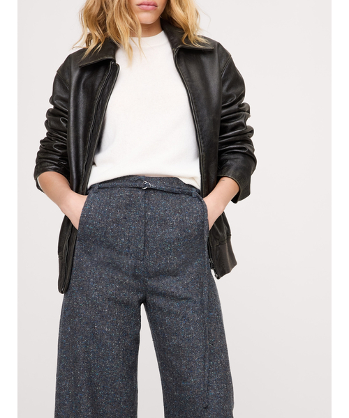 Banana Republic（バナナリパブリック）の「ウルトラ ハイライズ リラックス バレル ドネガル パンツ（その他パンツ・レディース・グレー/ネイビー・0/8/2/4/6）」の7枚目の写真