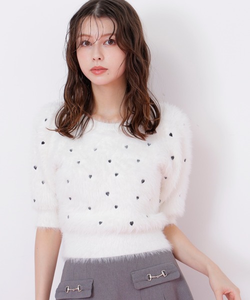JILL by JILL STUART（ジルバイジルスチュアート）の「◇ハート刺繍シャギーニット（ニット/セーター・レディース・ブラック/ピンク/ホワイト・FREE）」の20枚目の写真