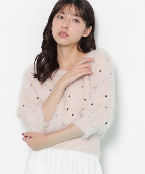 JILL by JILL STUART（ジルバイジルスチュアート）の「◇ハート刺繍シャギーニット（ニット/セーター・レディース・ブラック/ピンク/ホワイト・FREE）」の7枚目の写真