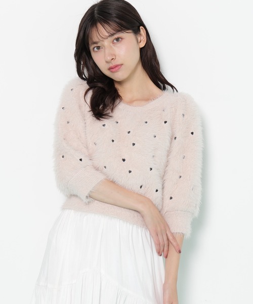 JILL by JILL STUART（ジルバイジルスチュアート）の「◇ハート刺繍シャギーニット（ニット/セーター・レディース・ブラック/ピンク/ホワイト・FREE）」の4枚目の写真