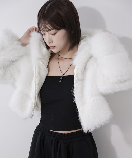 me+em select（ミームセレクト）の「【 ３color 】フェイクファーフーディショートコート ／  fake fur hoodie short coat（その他アウター・レディース・ホワイト/ホワイト×ブラック/ブラック・FREE）」の20枚目の写真