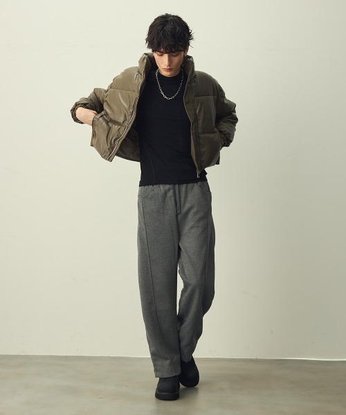Shoowtime(ショウタイム)の「3D cut sweatpants / 立体裁断スウェットパンツ(スウェットパンツ・メンズ・チャコールグレー・MEDIUM/X-LARGE)」の10枚目の写真