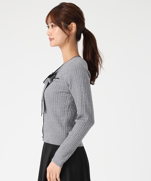 MISCH MASCH（ミッシュマッシュ）の「配色ボウタイケーブルニット（ニット/セーター・レディース・ブルー/グレー/ブラック/イエロー・ﾌﾘ-）」の19枚目の写真