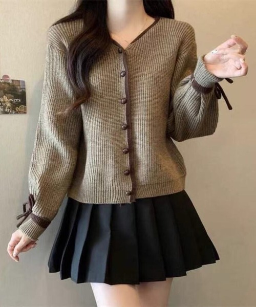 Beststore(ベストストア)の「袖リボン 配色パイピング ニットカーディガン(カーディガン/ボレロ・レディース・アイボリー/グレー/モカ・FREE)」の6枚目の写真
