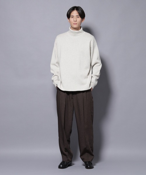 NANO universe（ナノユニバース）の「ミラノリブ　ワイドタートルネックニット（ニット/セーター・メンズ・チャコール/アイボリー/ブルー/ブラック・M/L）」の8枚目の写真