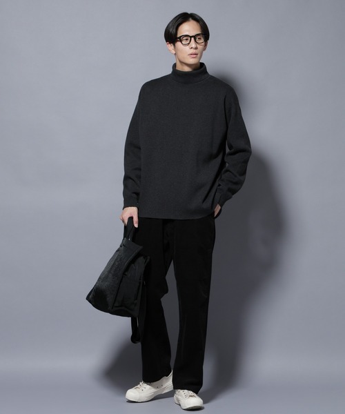 NANO universe（ナノユニバース）の「ミラノリブ　ワイドタートルネックニット（ニット/セーター・メンズ・チャコール/アイボリー/ブルー/ブラック・M/L）」の16枚目の写真