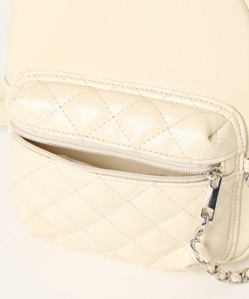 repipi armario（レピピ アルマリオ）の「チェーンキルトフェイクレザーミニリュック（バックパック/リュック・キッズ・シルバー/アイボリー/ブラック・ONESIZE）」の12枚目の写真