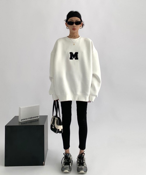 mushwear(マッシュウェア)の「ミニマルロゴオーバーサイズトレーナー(スウェット・メンズ・グレー/ホワイト/ブラック・LARGE/MEDIUM/SMALL)」の9枚目の写真