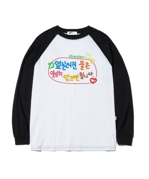 ESCAPEFROM(エスケープフロム)の「こぼれた水プリントロングスリーブブラック(Tシャツ/カットソー・レディース・その他・MEDIUM/LARGE/SMALL)」の2枚目の写真