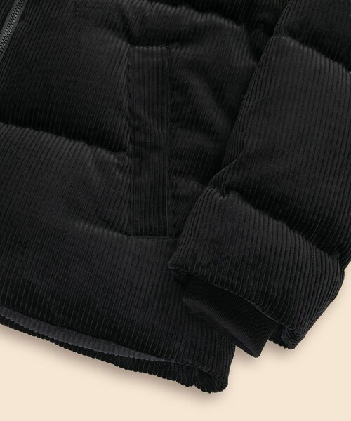 BROOKS BROTHERS(ブルックスブラザーズ)の「コットン コーデュロイ ショートパッファー ダウンコート(ダウンジャケット/コート・メンズ・ブラック/ブラウン・LARGE/SMALL/MEDIUM)」の20枚目の写真