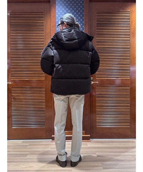 BROOKS BROTHERS(ブルックスブラザーズ)の「コットン コーデュロイ ショートパッファー ダウンコート(ダウンジャケット/コート・メンズ・ブラック/ブラウン・LARGE/SMALL/MEDIUM)」の7枚目の写真