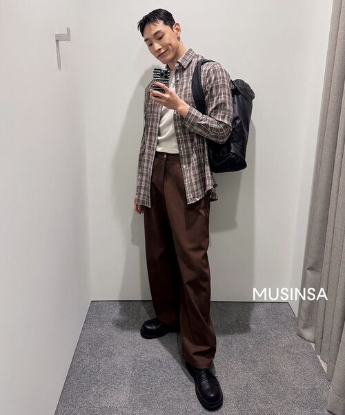 MUSINSA STANDARD（ムシンサスタンダード）の「マッスルフィットクルーネックモーダルTシャツ[マッシュルーム]（Tシャツ/カットソー・メンズ・その他・X-LARGE/SMALL/MEDIUM/LARGE）」の5枚目の写真