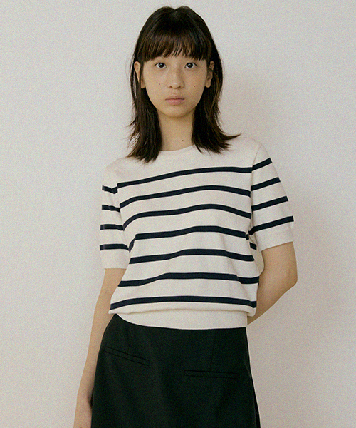 stripe round knit top-ivory+navy