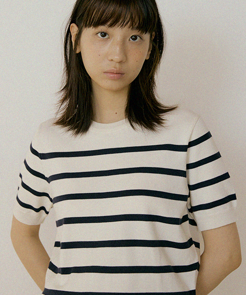 LINGSEOUL（リングソウル）の「stripe round knit top-ivory+navy（ニット/セーター・レディース・その他・FREE）」の5枚目の写真