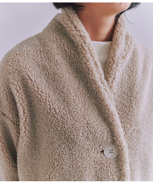 SIPULI（シプリ）の「Eco Fur ショールカラーコート（ダウンジャケット/コート・レディース・ダークグレー/アイボリー・2）」の8枚目の写真